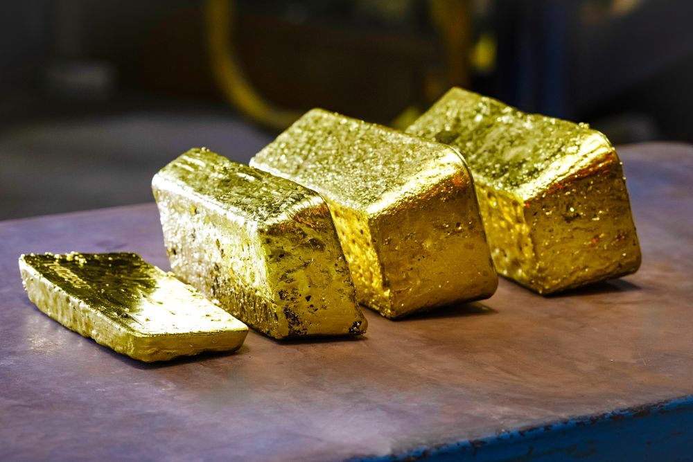 Gold dore